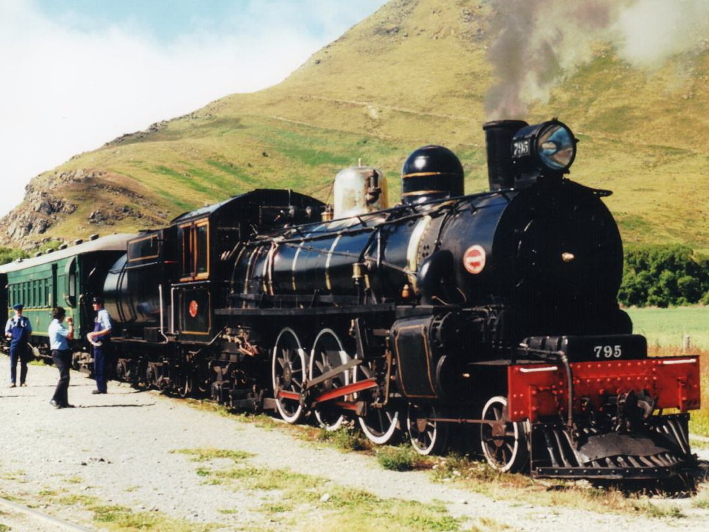 1024 x 768 Kingston Flyer New Zealand (c) RoG